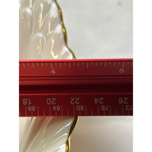 Lenox Shell-Shaped Porcelain Dish With Gold Trim Collectable Elegant Display - Picture 3 of 7